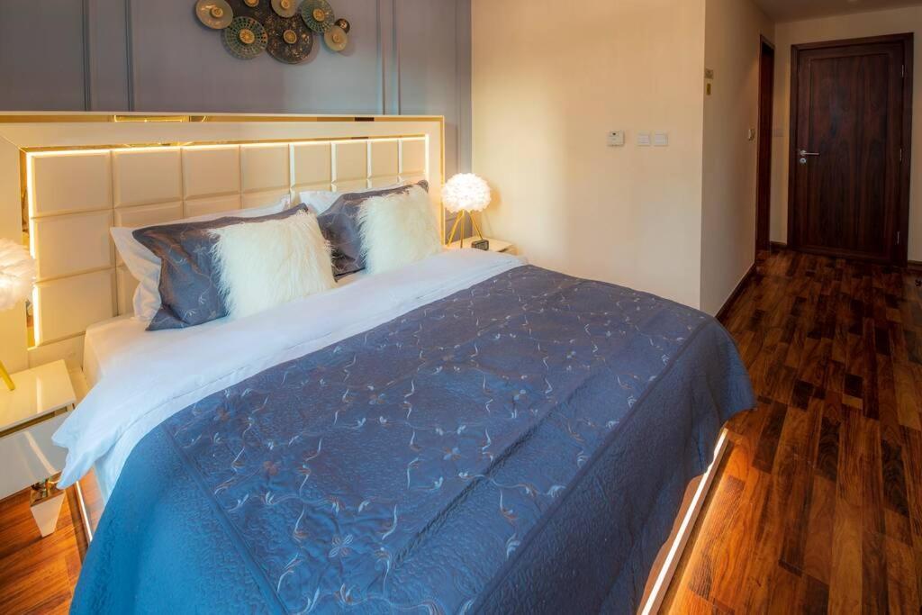 דובאי First Class 2Br With Full Burj Khalifa And Fountain View מראה חיצוני תמונה