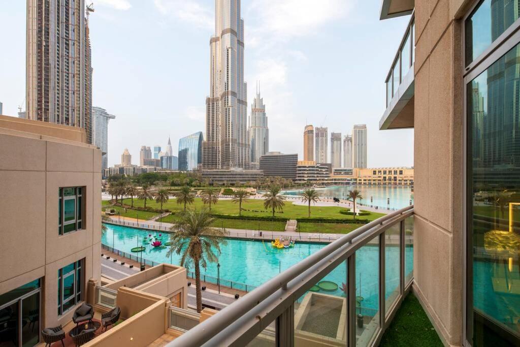 דובאי First Class 2Br With Full Burj Khalifa And Fountain View מראה חיצוני תמונה