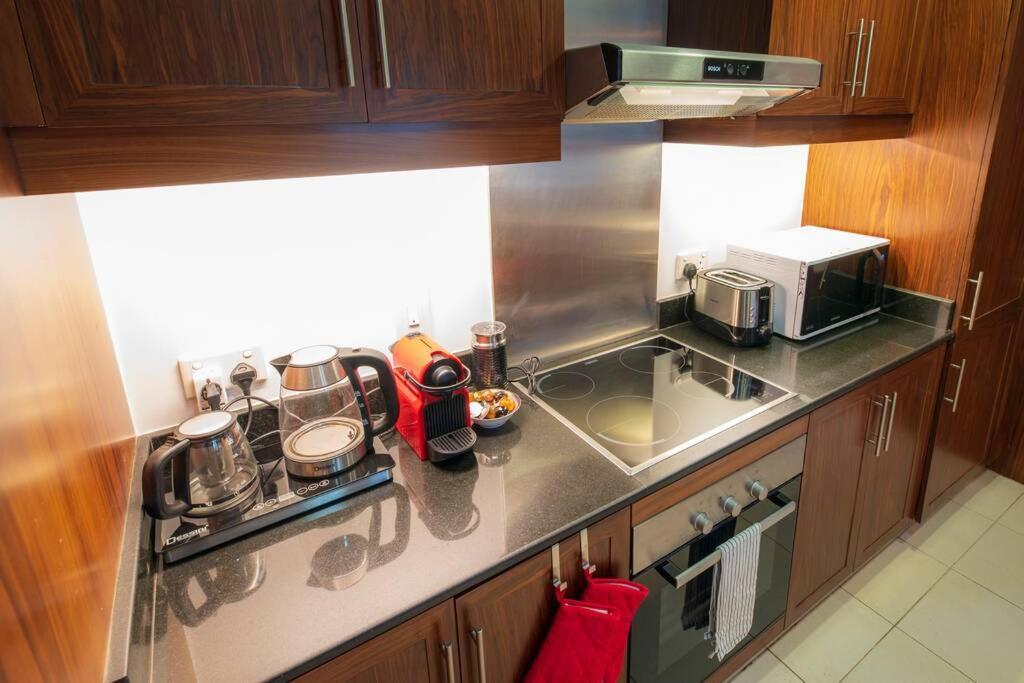 דובאי First Class 2Br With Full Burj Khalifa And Fountain View מראה חיצוני תמונה